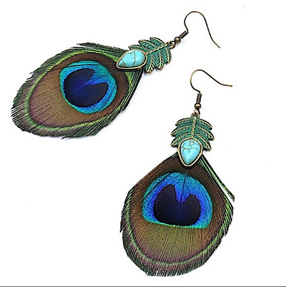 Jewelry - Boho Peacock Feather Drop Shell Earrings